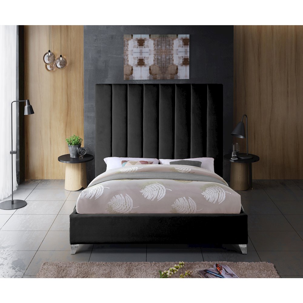 Via Black Velvet Full Bed. Picture 6