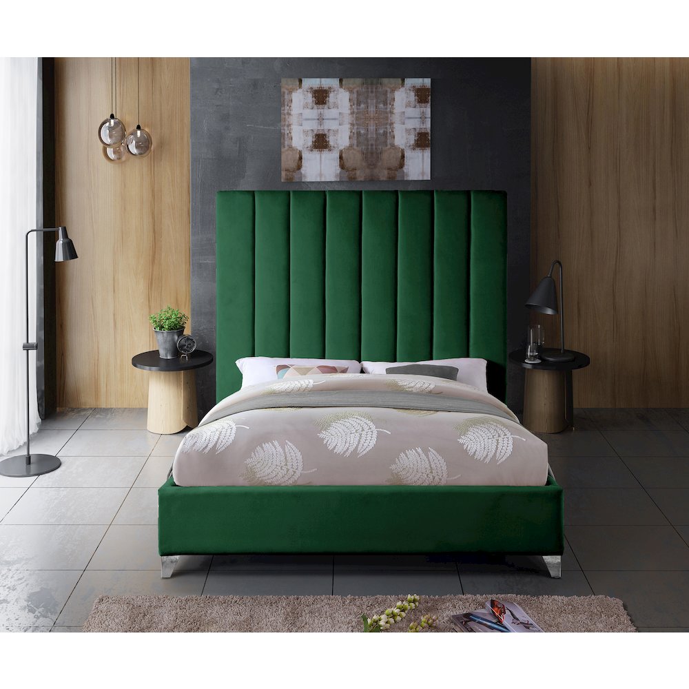 Via Green Velvet Full Bed. Picture 6