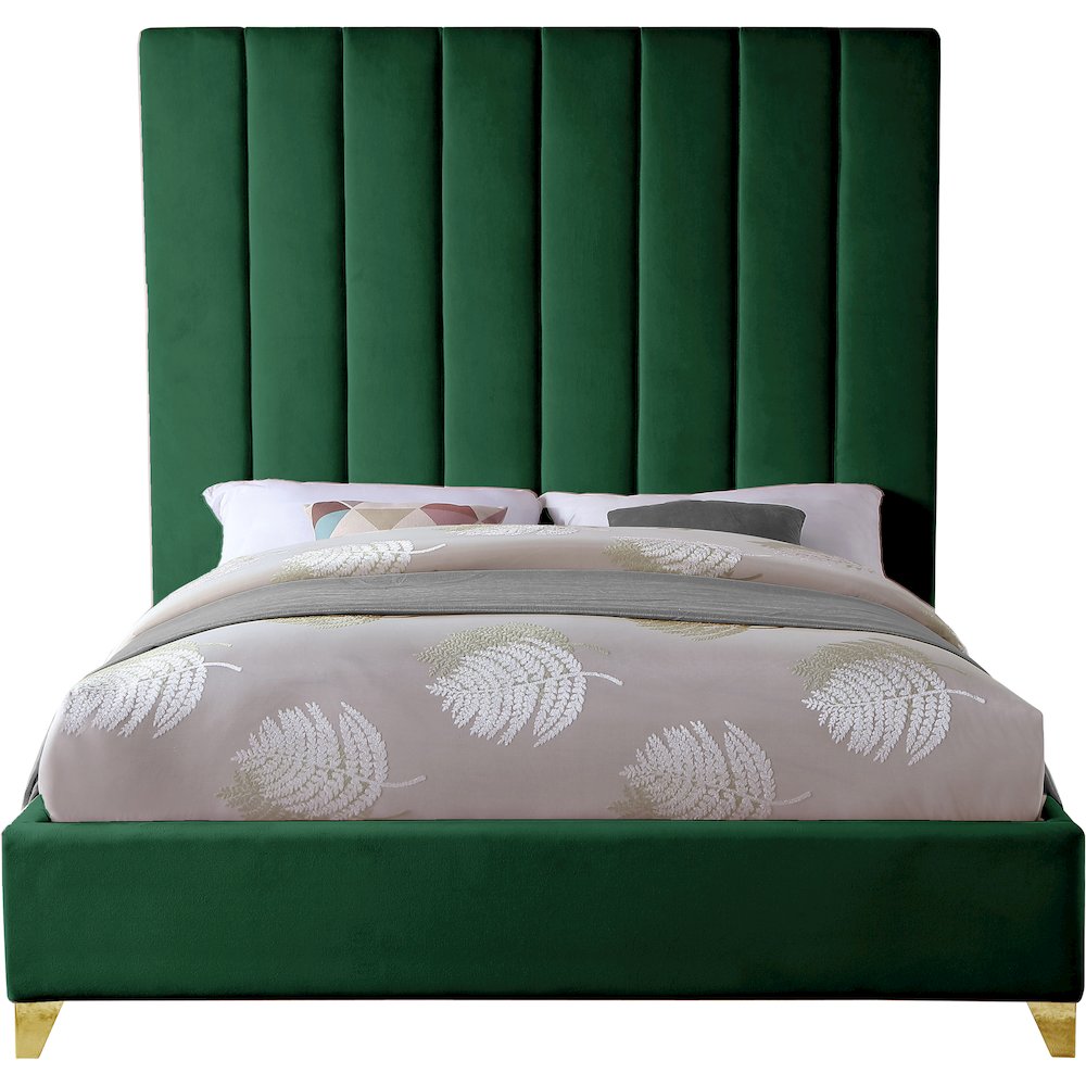 Via Green Velvet King Bed. Picture 5