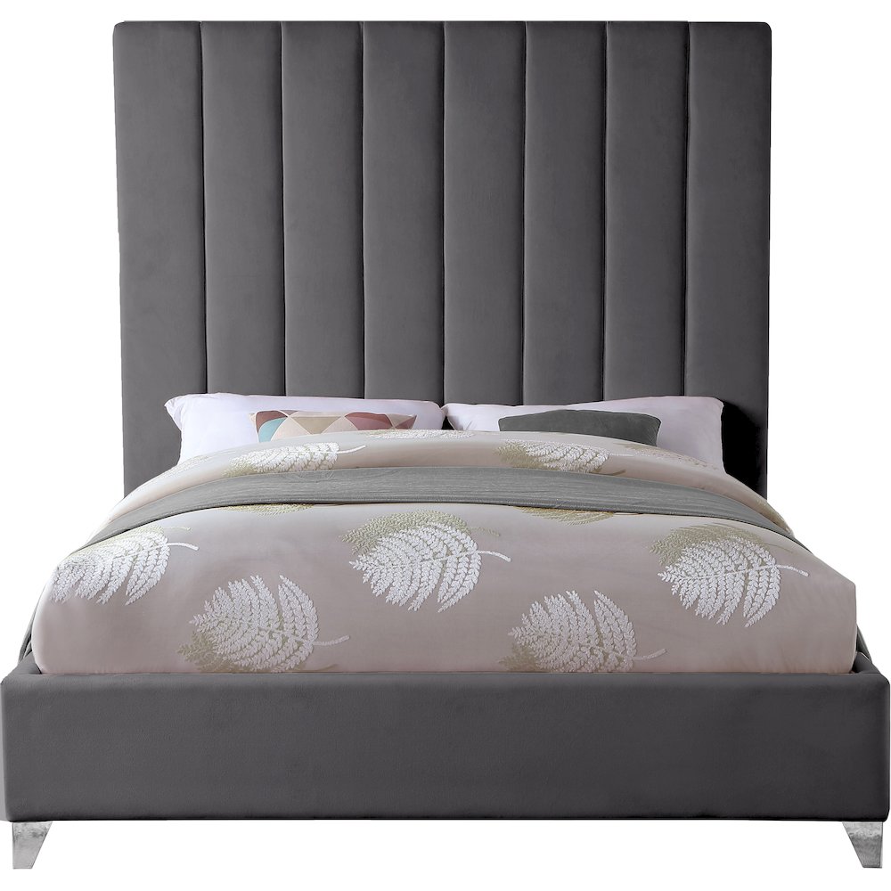 Via Grey Velvet Full Bed. Picture 4