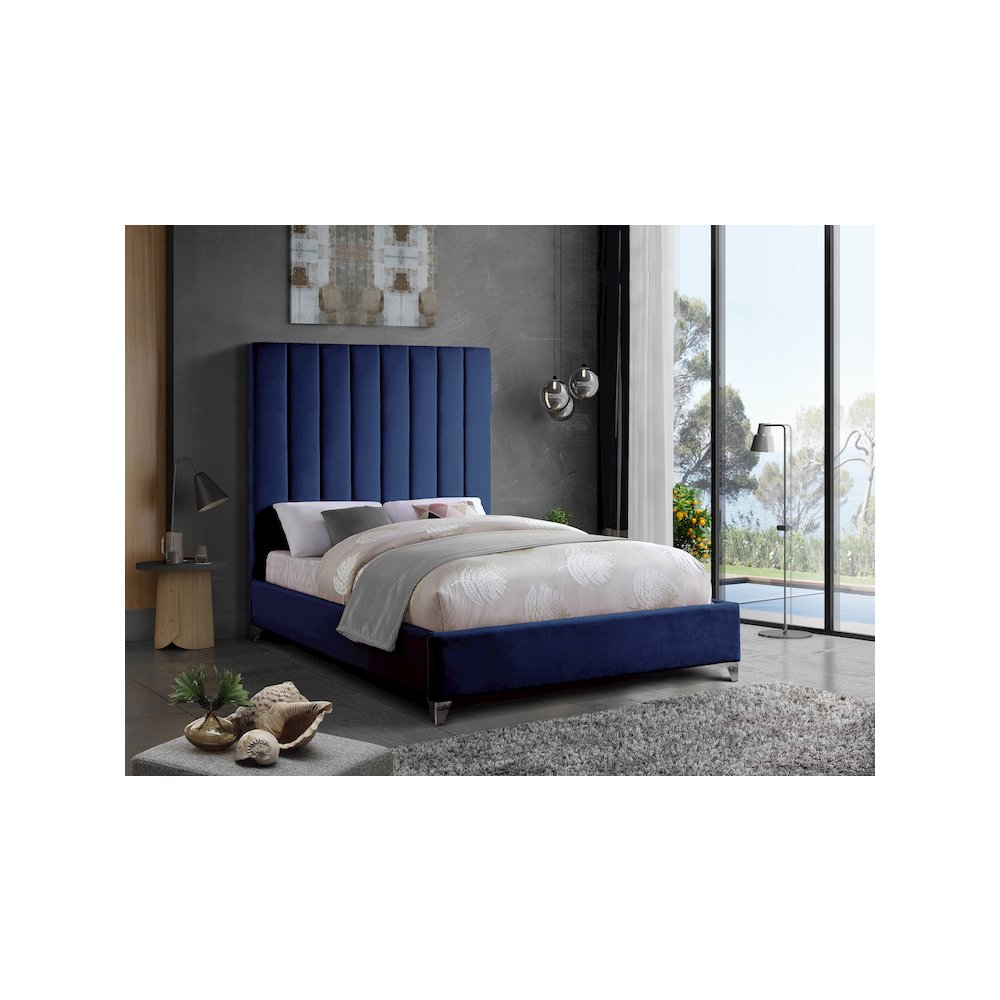 Via Navy Velvet Queen Bed. Picture 2