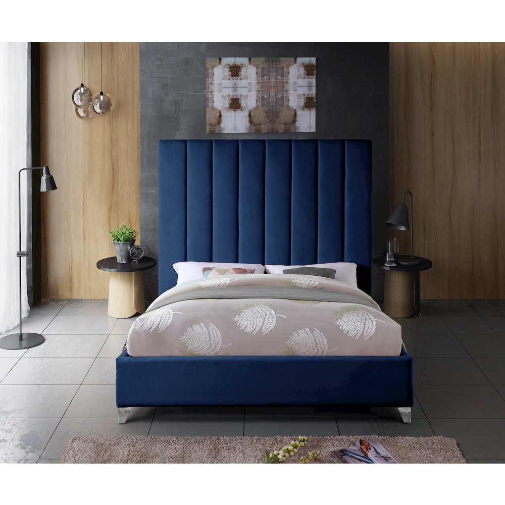 Via Navy Velvet Queen Bed. Picture 6