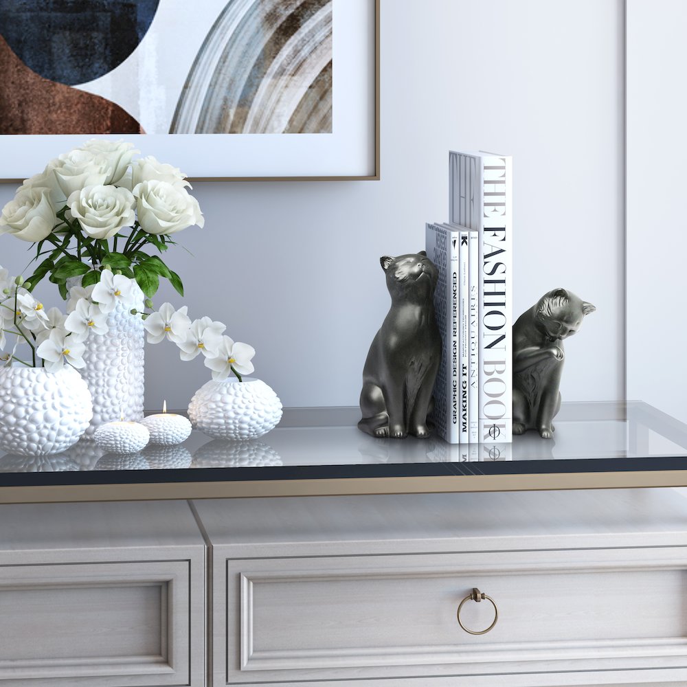 Cat Bookend Set - Black. Picture 2
