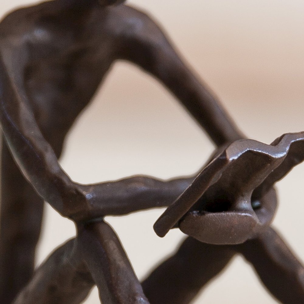 Leisure Reading Bronze Sculpture. Picture 3