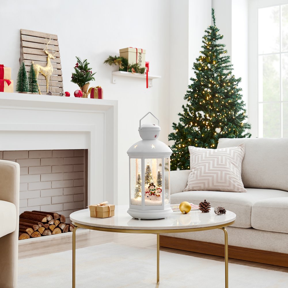Christmas Scene Falling Snow Musical Snow Globe Diorama Lantern - White. Picture 6