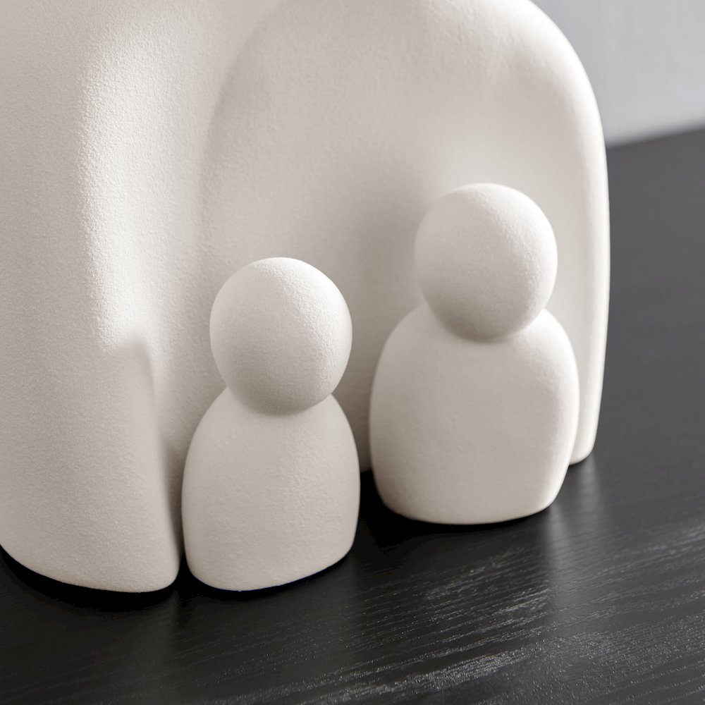 Hans Cream Abstract Nesting 3 Piece Family of 4 Matte Ceramic Sculpture Figures. Picture 6