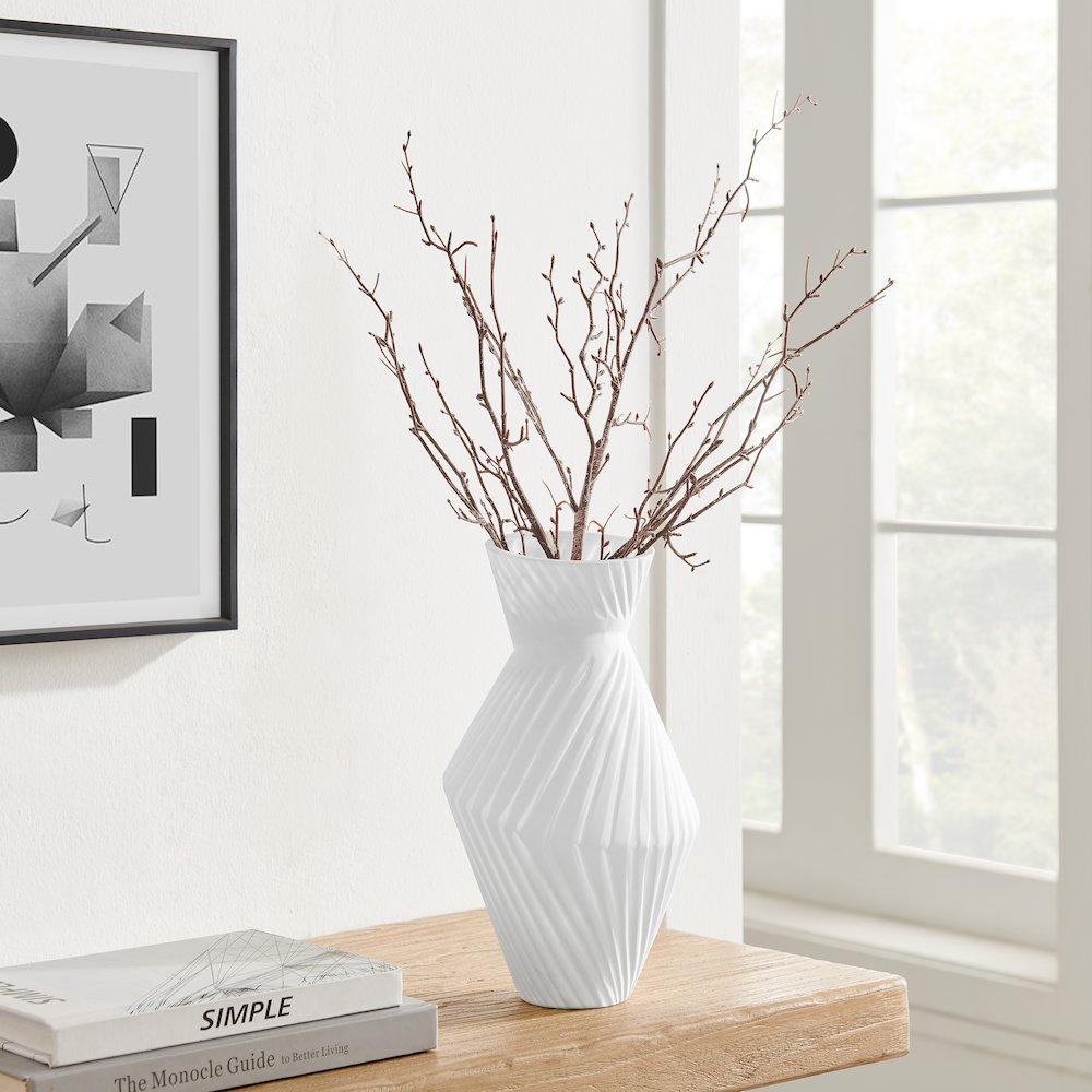 Eos Minimal White Contemporary Ribbed Angular Glass Tabletop Vase. Picture 2