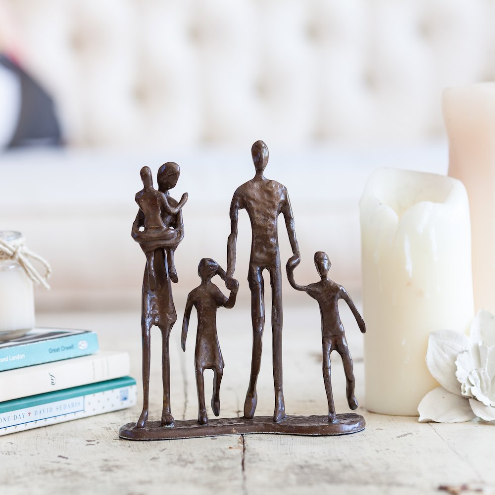 Family of Five Bronze Sculpture. Picture 2