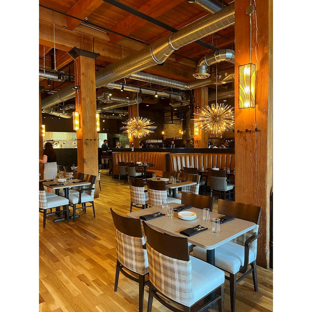 Flow 3-Lt Vertical Sconce - Hammered Ore. Picture 4