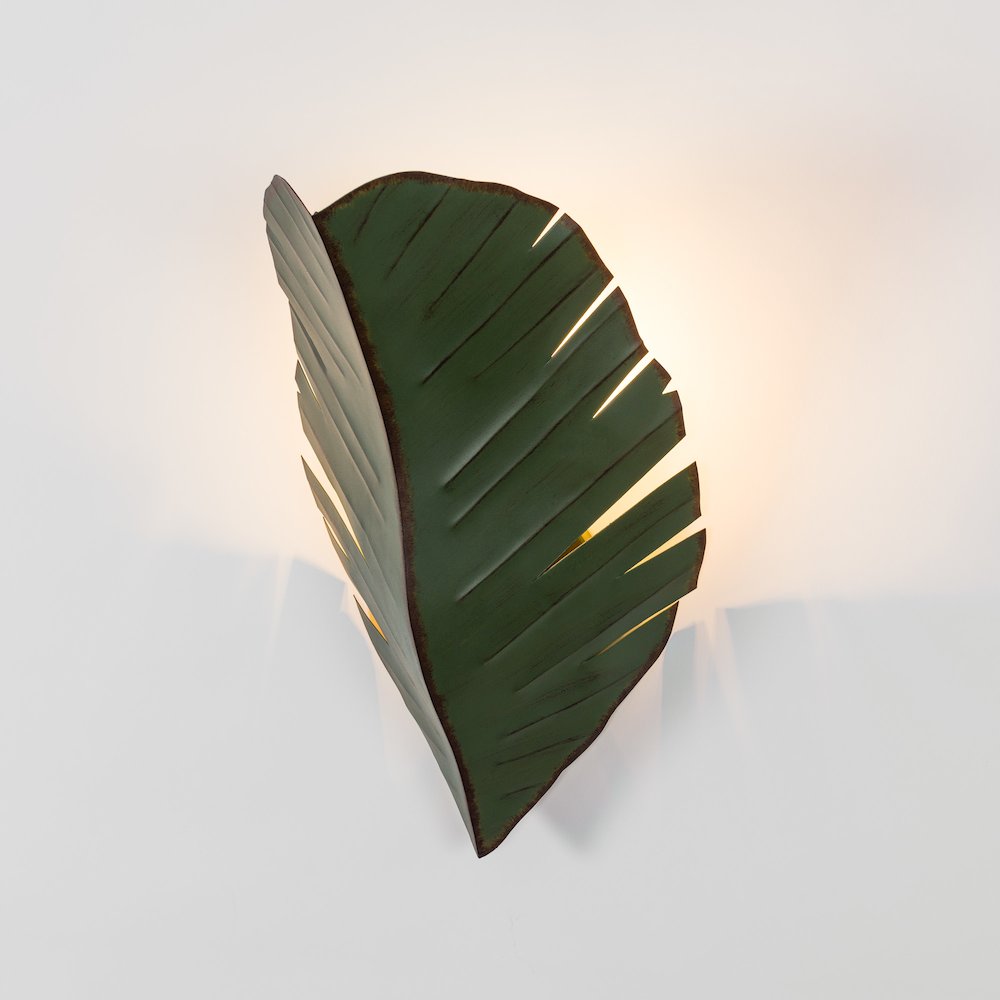 Banana Leaf 2-Lt Sconce. Picture 1