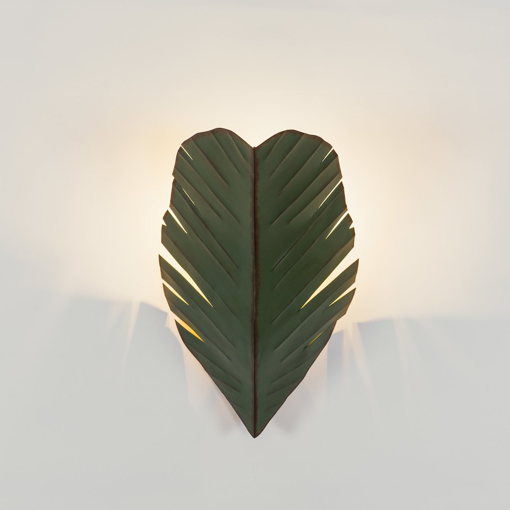 Banana Leaf 2-Lt Sconce. Picture 3