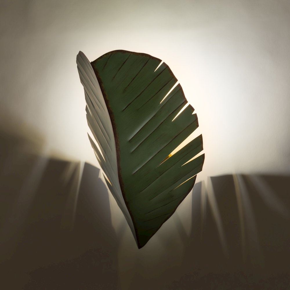 Banana Leaf 2-Lt Sconce. Picture 4