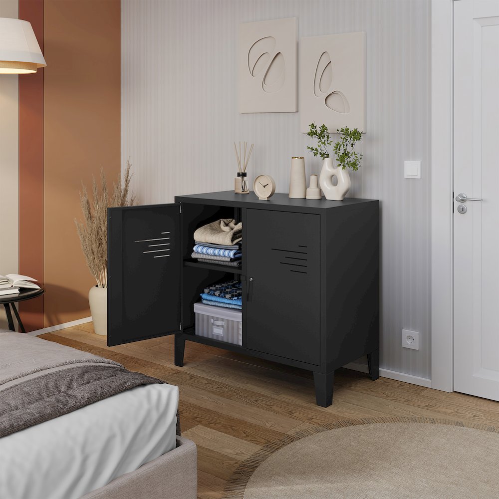 CEHA 37" Wardrobe / Sideboard. Picture 2