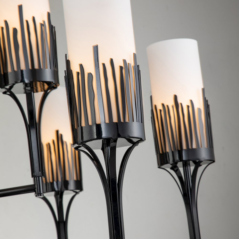 Sawgrass 9 Lt Chandelier in Black. Picture 4