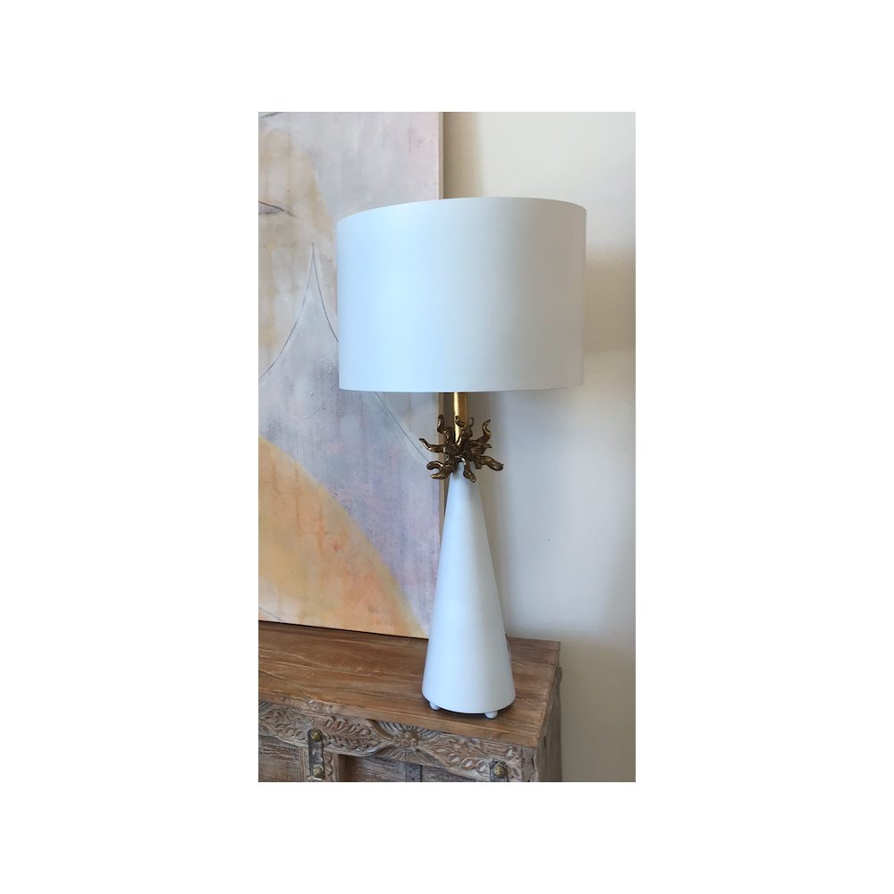 Neo White Buffet Table Lamp with Distressed Gold accents By Lucas McKearn. Picture 2