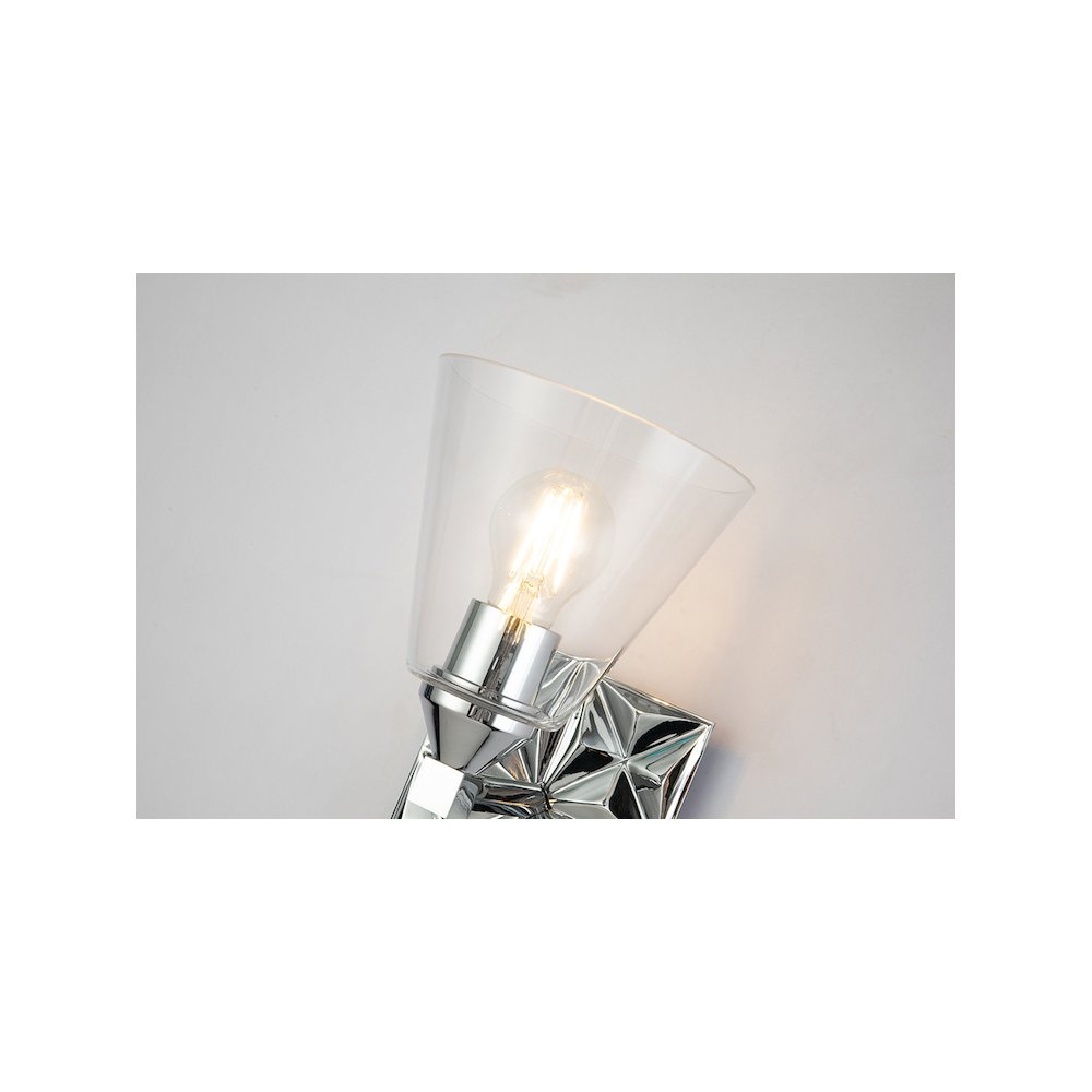 Alpha 1 Light Wall Sconce With Glass in Polished Chrome. Picture 3