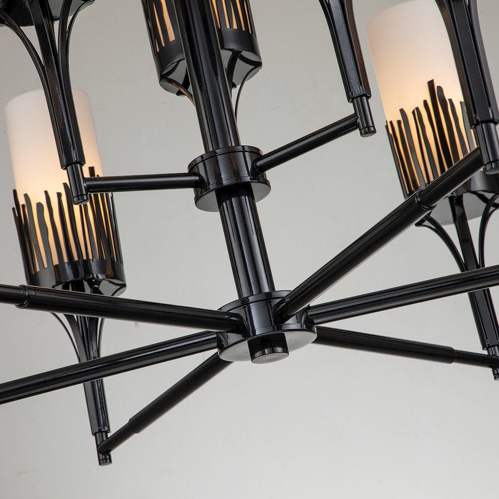 Sawgrass 9 Lt Chandelier in Black. Picture 3