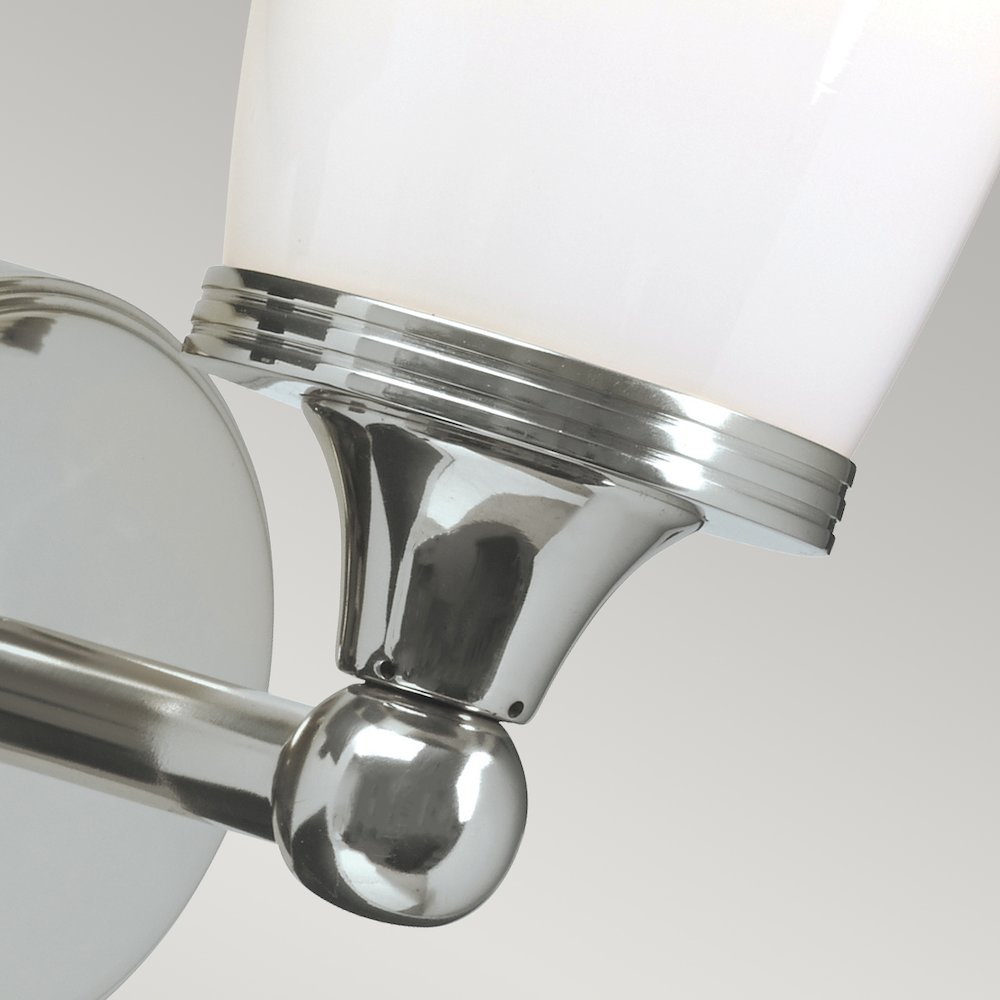 Eliot 1 Light Bath Light in Polished Chrome. Picture 3