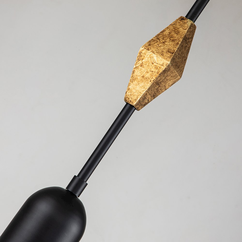 Bijou Small Black Pendant. Picture 4