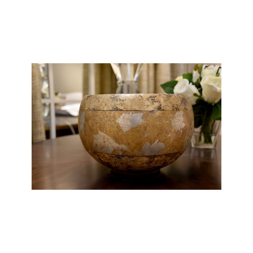 Gold Accent Eva Bowl in Home Décor. Picture 2