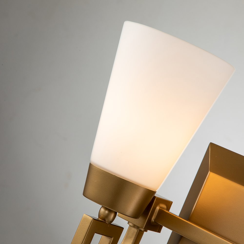 Lemuria 2 Light Bath Bar in Lacquered Gold. Picture 2