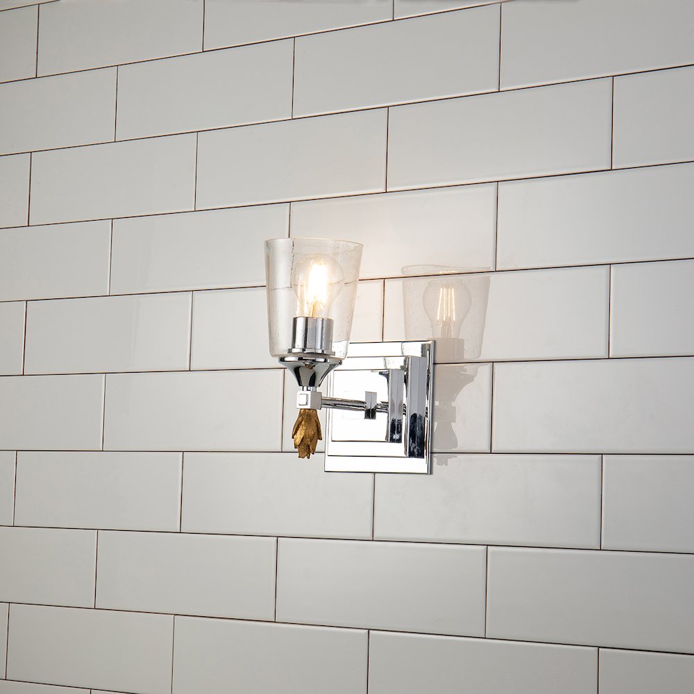 Vetiver 1 Light Wall Sconce in Polished Chrome with Gold Accent. Picture 2