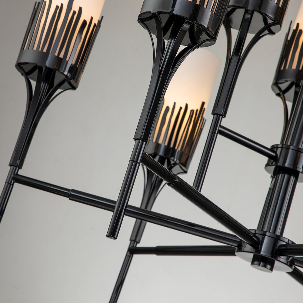 Sawgrass 9 Lt Chandelier in Black. Picture 5