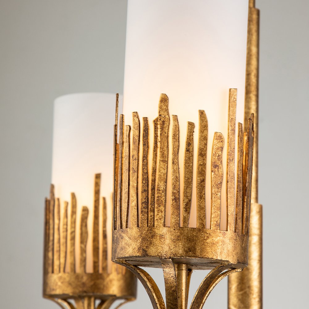 Sawgrass 3 Lt Chandelier in Gold. Picture 2