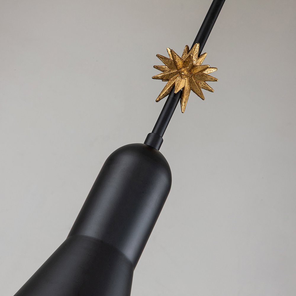 Etoile Small Black Pendant. Picture 3