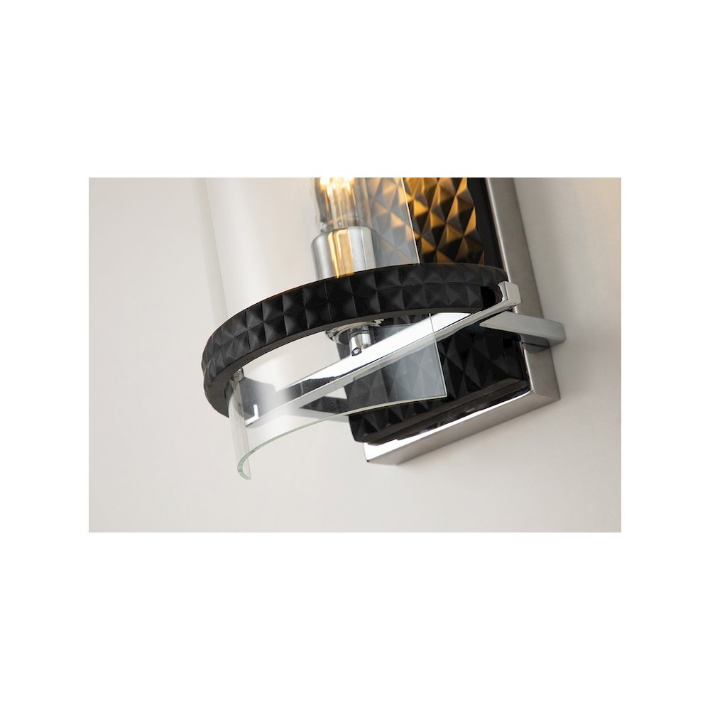 Mazant 1 Light Wall Sconce in Black and Chrome. Picture 4