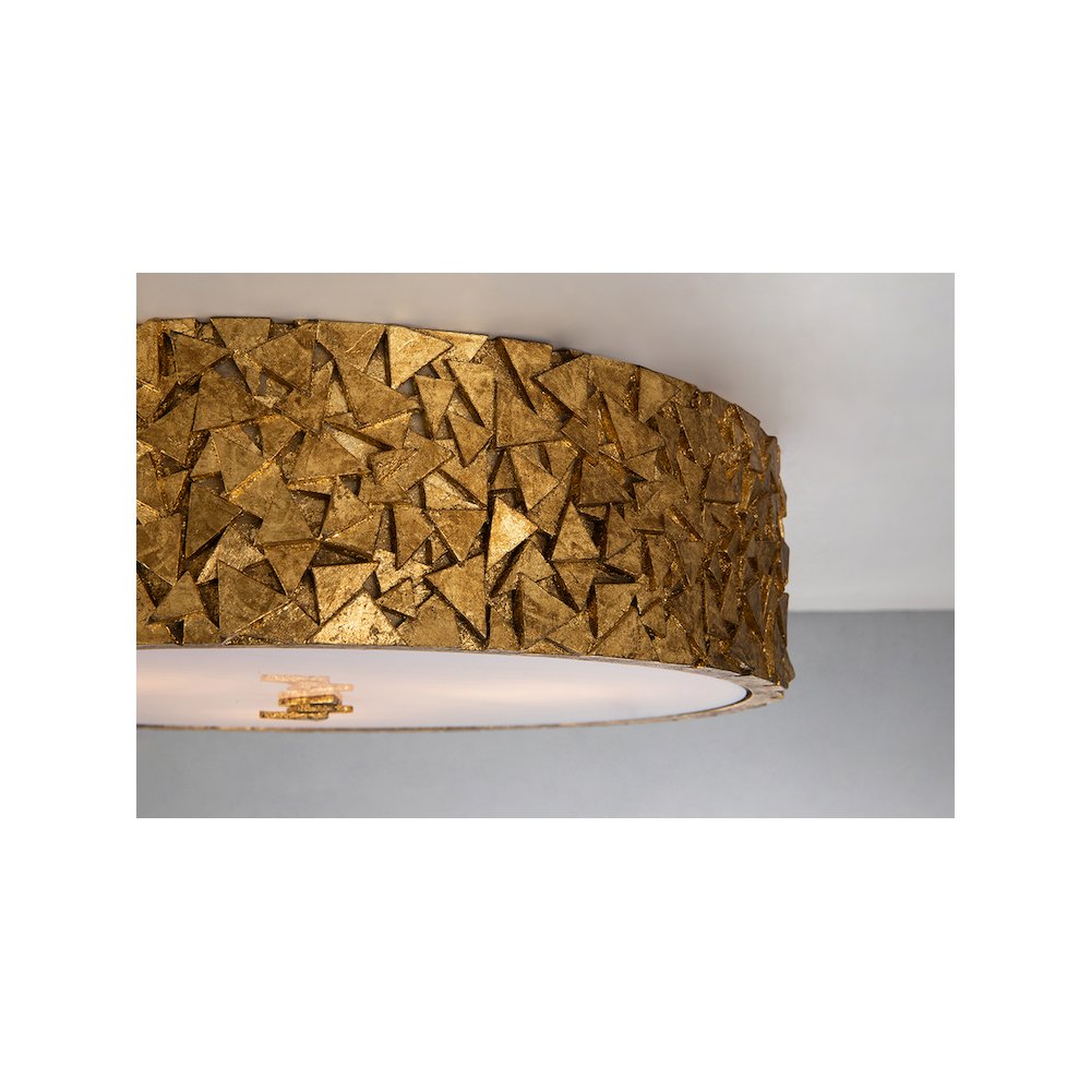 Mosaic 3-Light flush Mount in Gold. Picture 3
