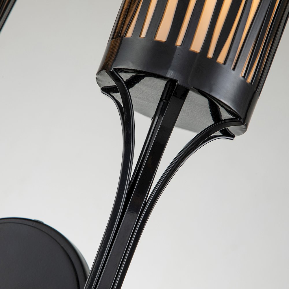 Branche Sconce in Gold Leaf. Picture 7