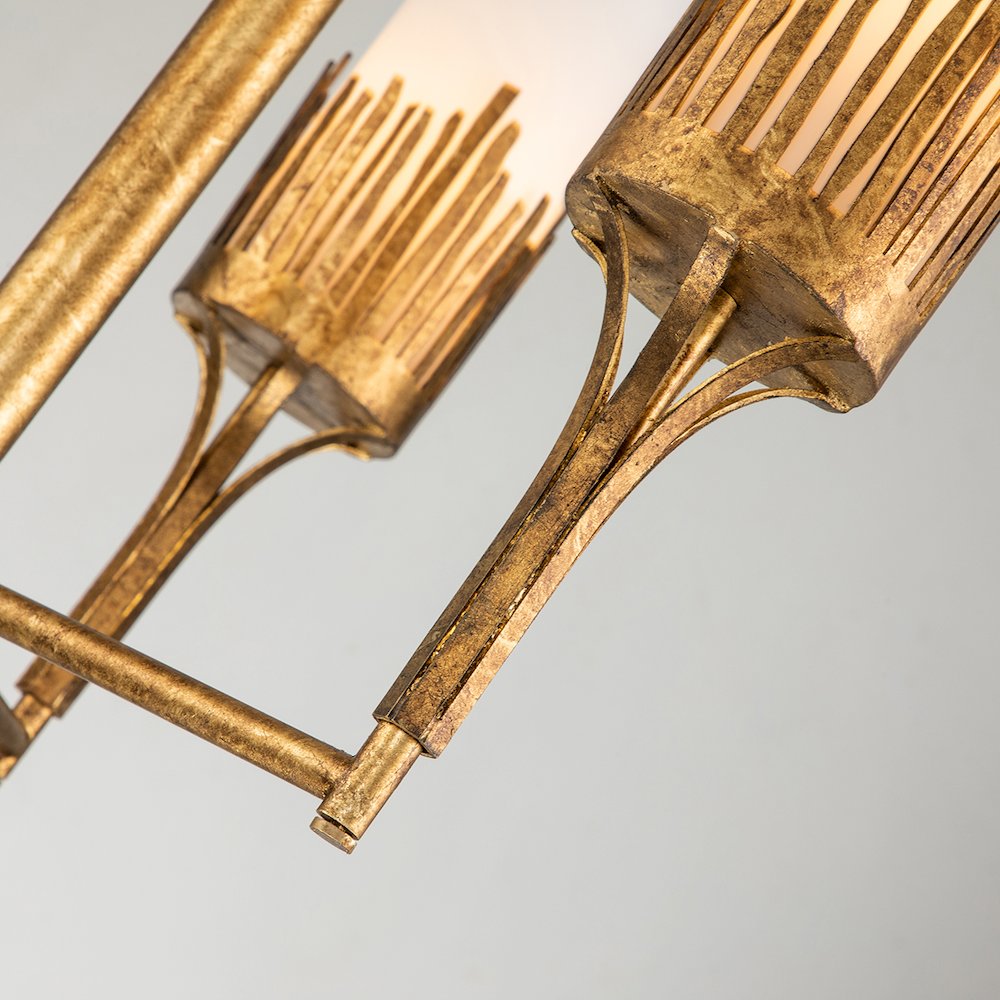 Sawgrass 3 Lt Chandelier in Gold. Picture 4