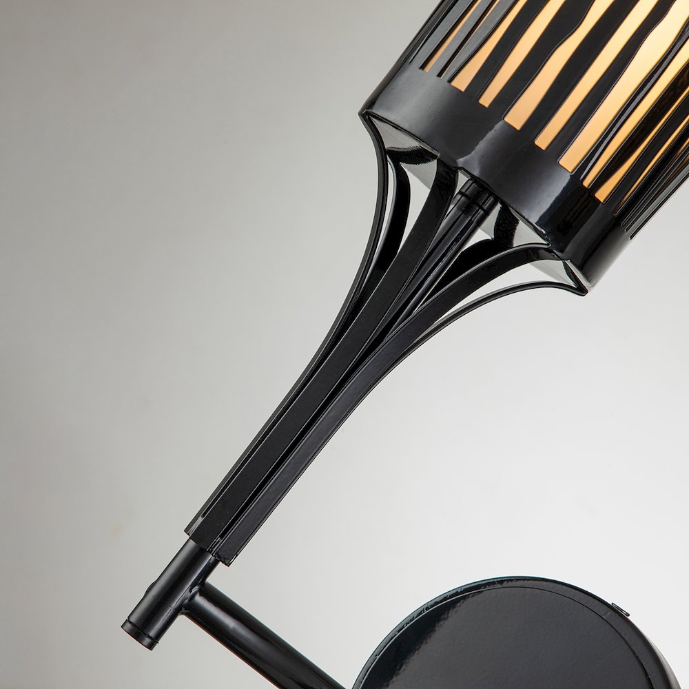 Branche Sconce in Gold Leaf. Picture 3