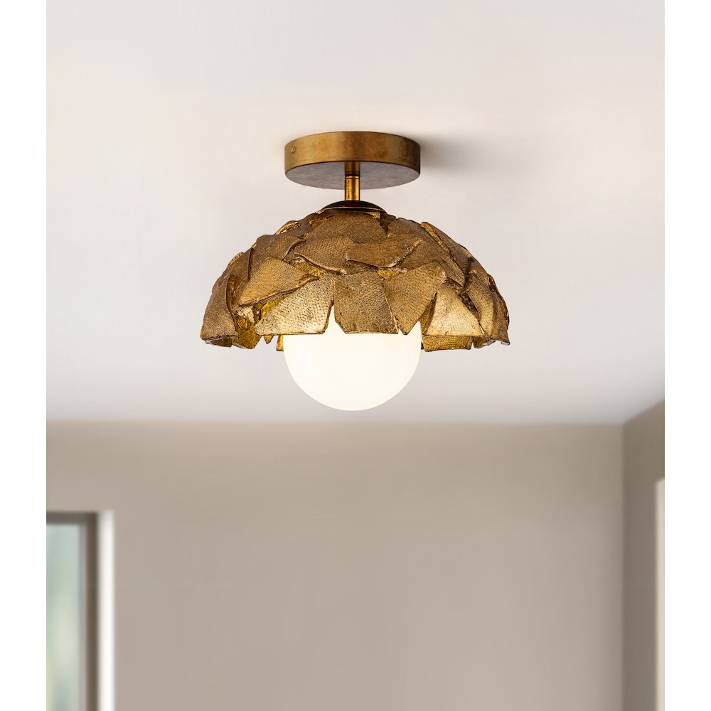 The Mosaic Luxe 10" in Textured Gold. Picture 7