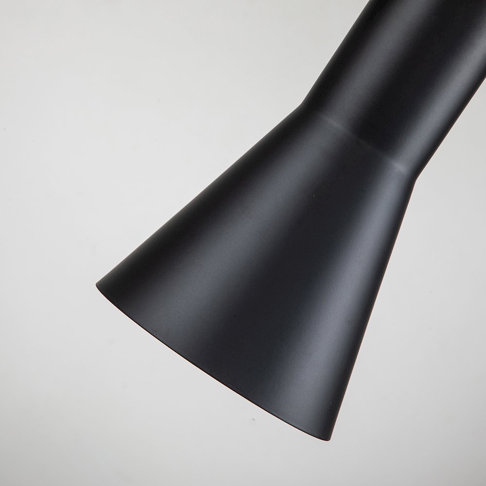 Etoile Small Black Pendant. Picture 4
