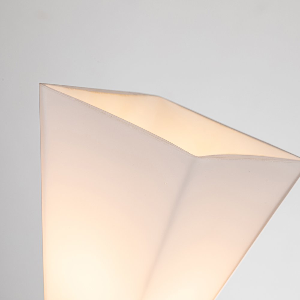 Bowtie 1 Light Bath Bar Lacquered Gold. Picture 4