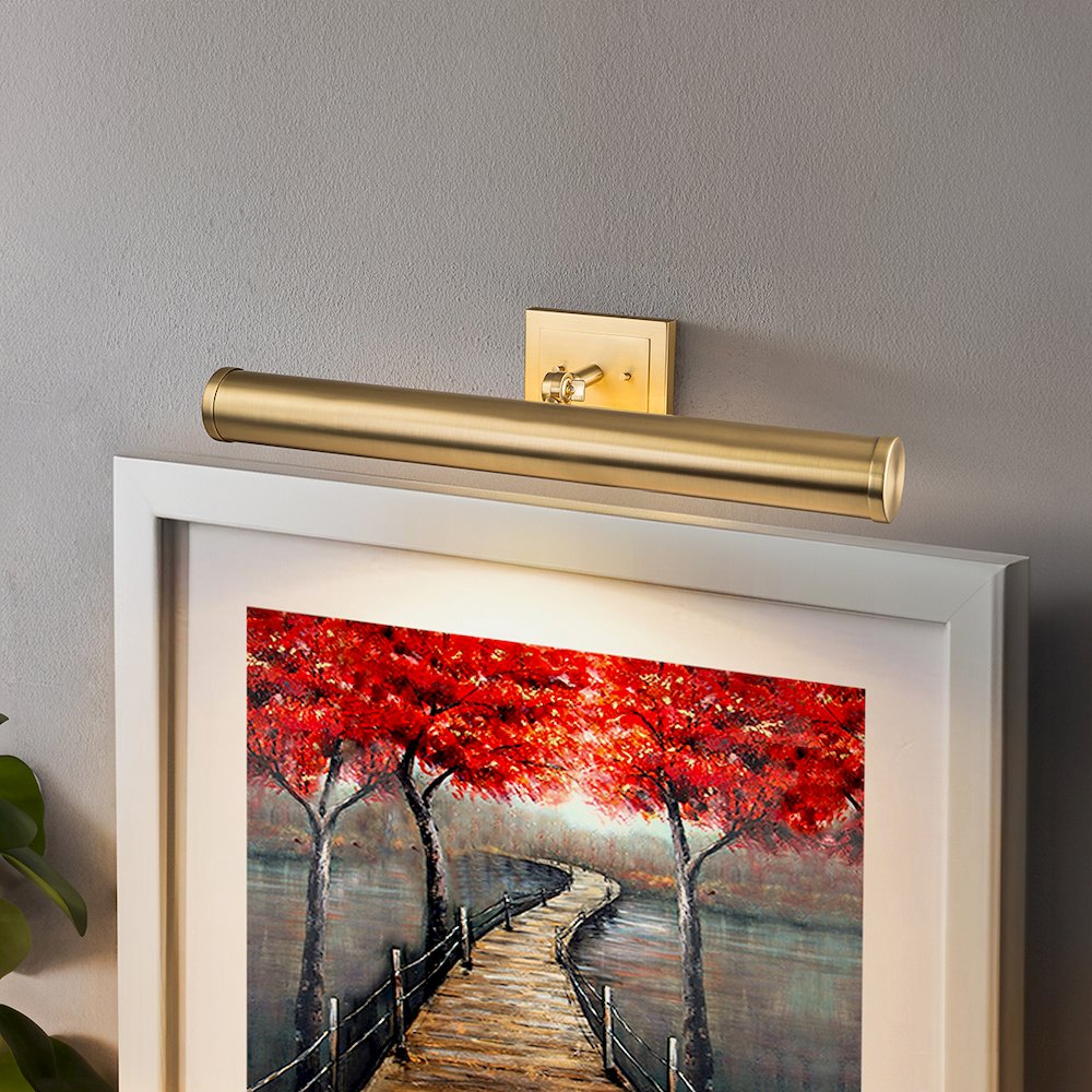 Cade Large Picture Light in Brushed Bronze. Picture 5