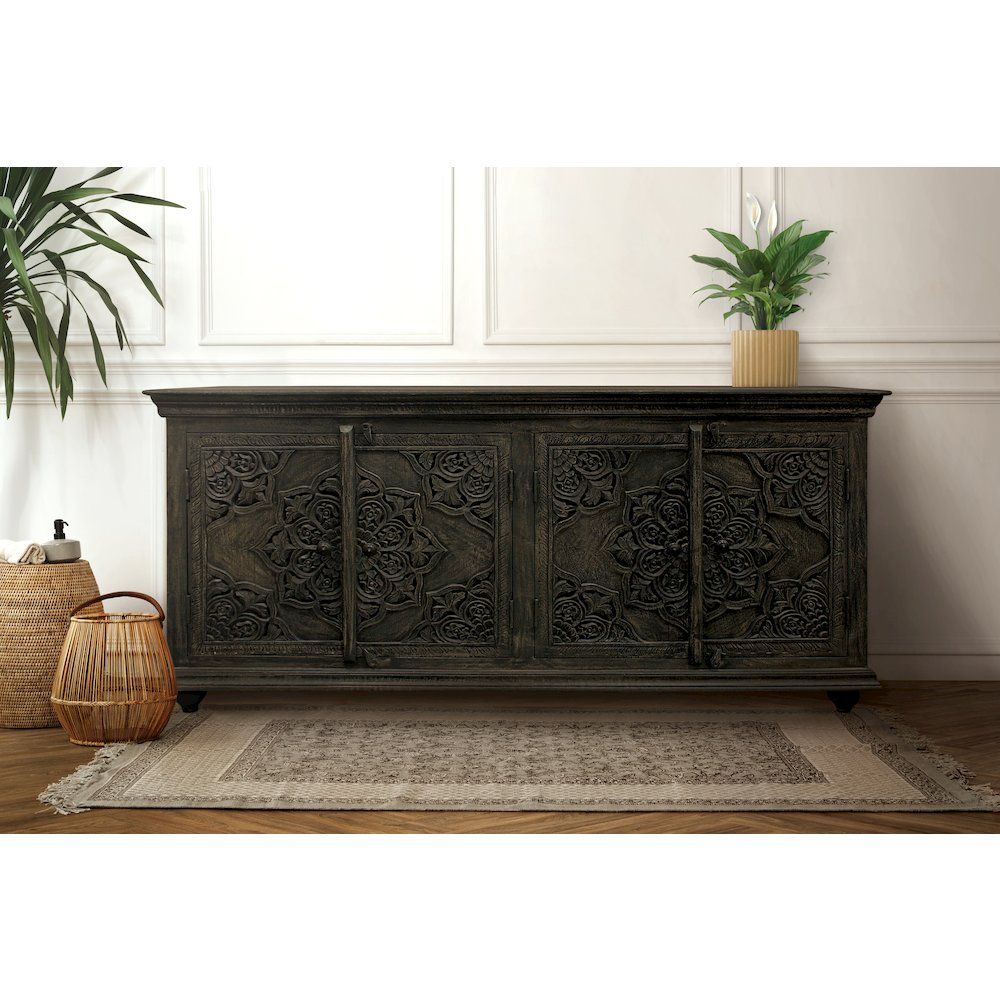Carter Eagle 4-Door Sideboard in Distressed Gray. Picture 2