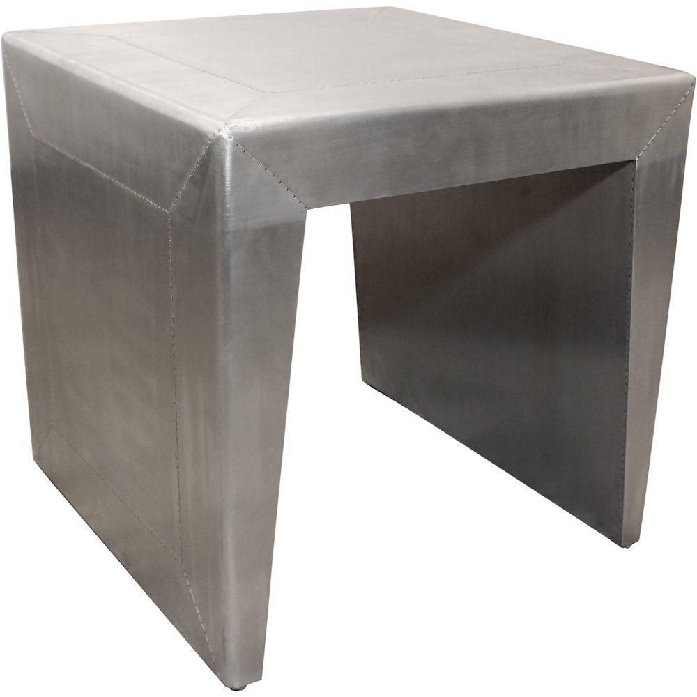 Pilot End Table. Picture 1