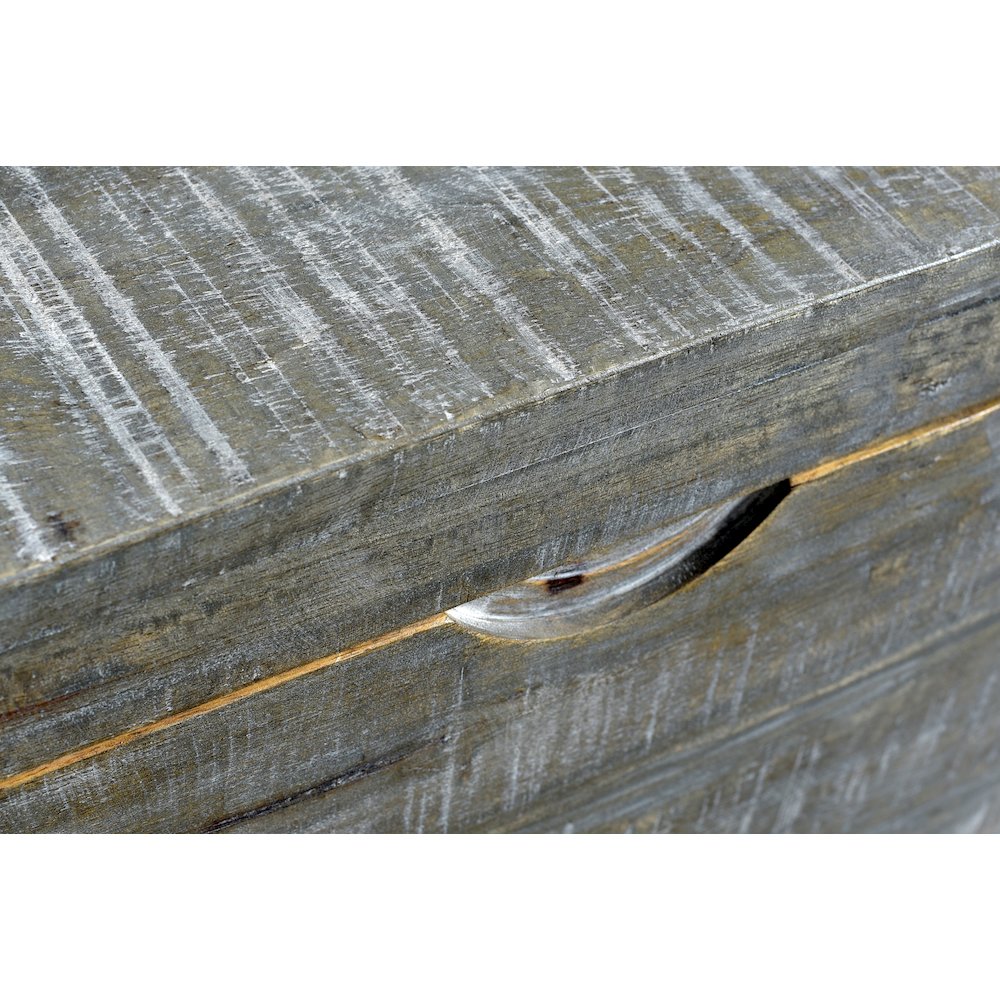 Rockefeller Storage Chest in Gray. Picture 4