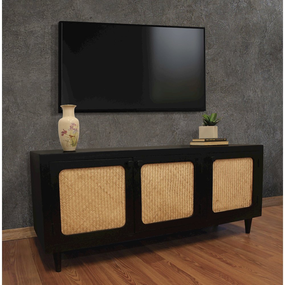 Navice 3-Door Plasma Stand. Picture 2