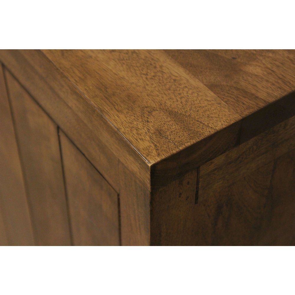 Imperial 3-Drawer 2-Door Sideboard. Picture 7