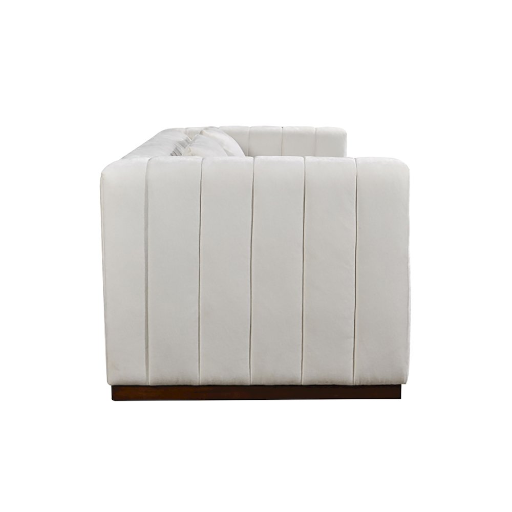 Upton Sofa in Ivory with 2 Toss Pillows. Picture 3