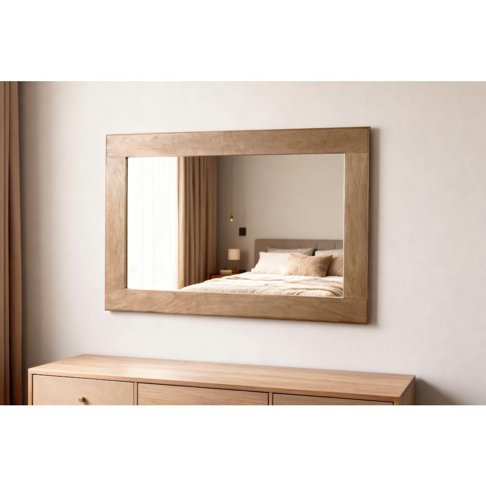 Carmenita Mirror in Rustic Light Brown. Picture 2