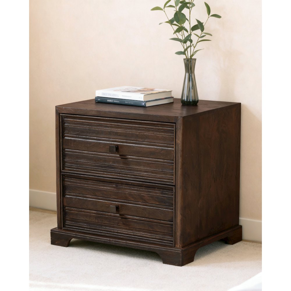 Carmenita 2-Drawer Might Night Stand - Rich Umber. Picture 3