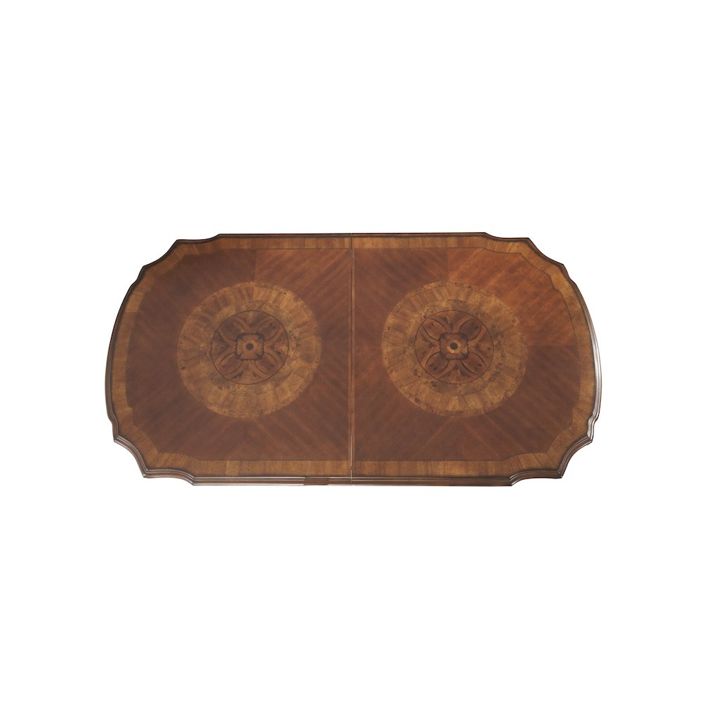 Villa Valencia Rectangular Dining Table - Classic Chestnut. Picture 7