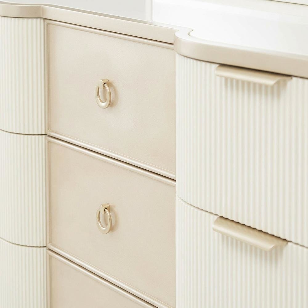 La Marisia Dresser with Mirror - Creamy Pearl. Picture 6