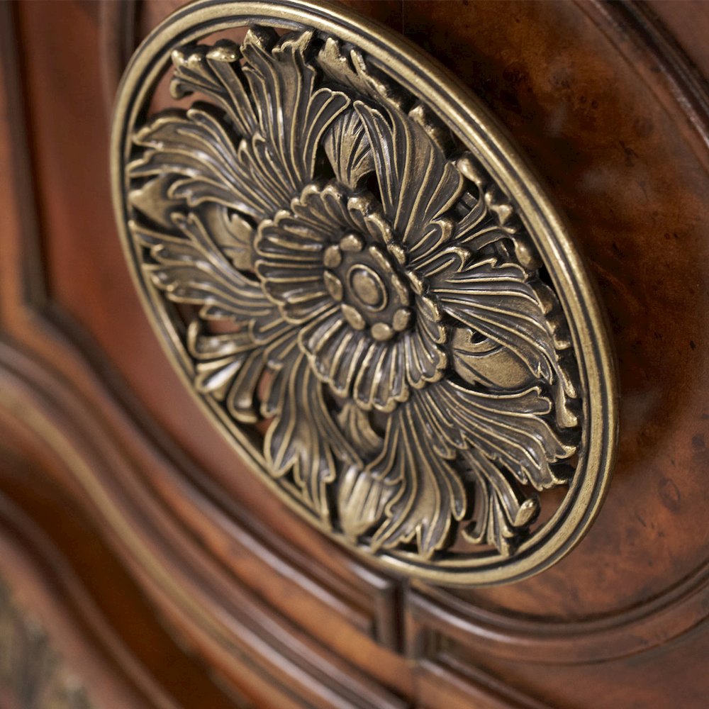 Villa Valencia Bedside Chest - Classic Chestnut. Picture 4