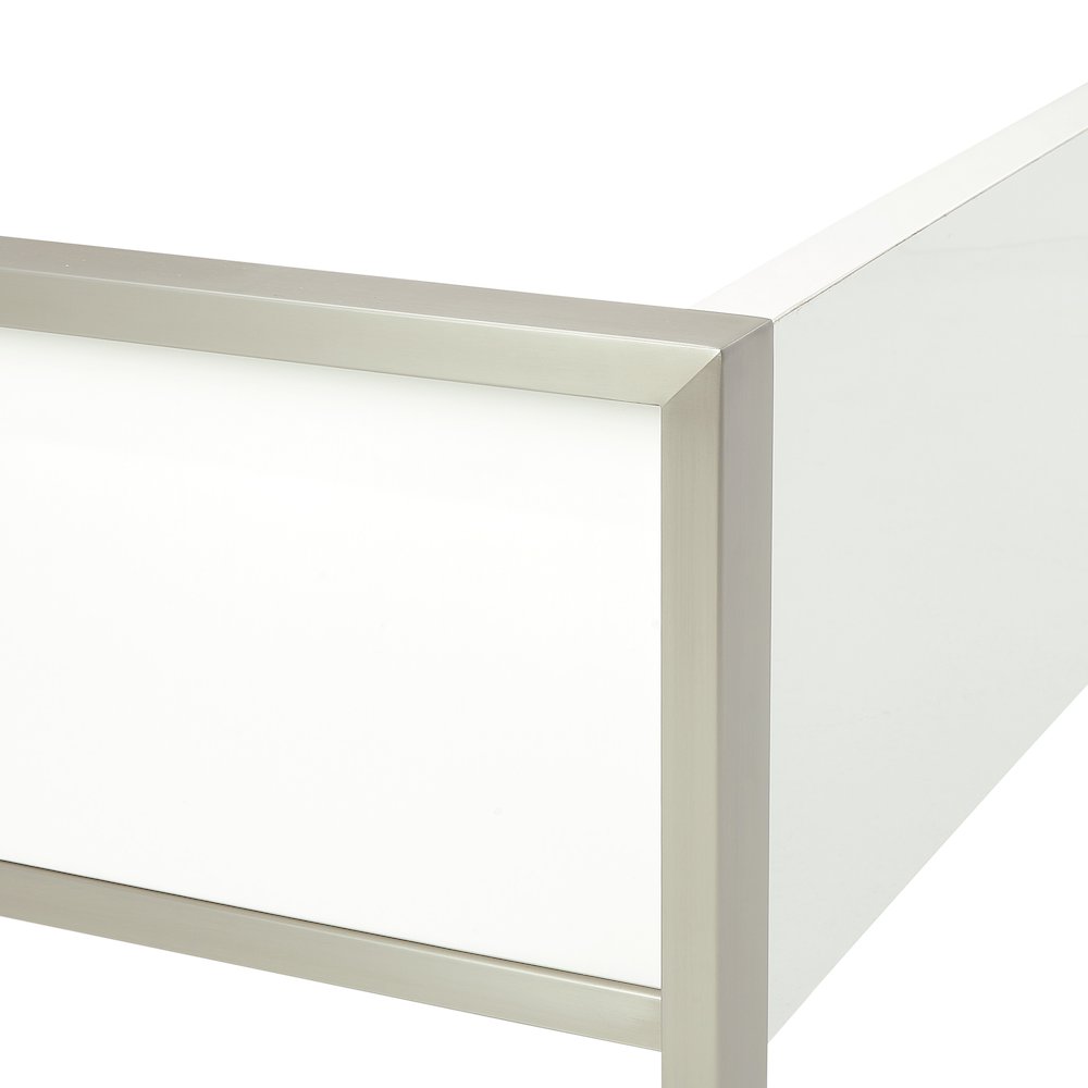 Marquee Queen Panel Bed - Cloud White. Picture 5